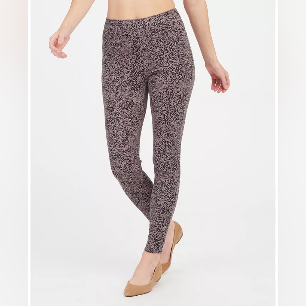 Spanx Women's Jean-Ish Ankle Legging in Leopard Print Size Small